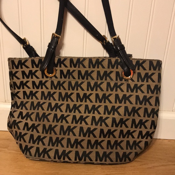 SOLD!!! - Picture 2 of 9